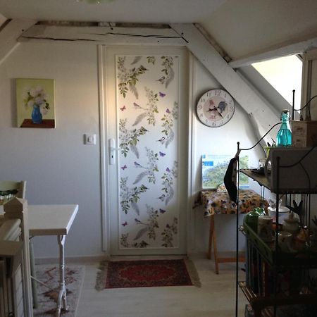 Bed and Breakfast Le Jardin Des Poules Thiétreville Esterno foto